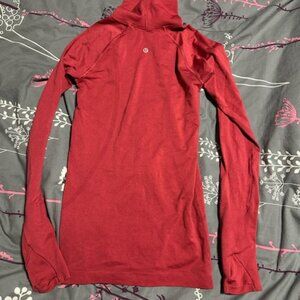 Lululemon run swiftly long sleeve size 2
